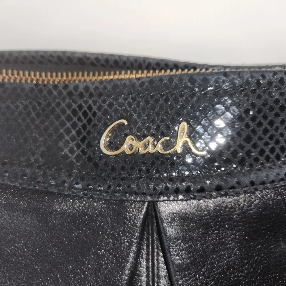 COACH Ashley black leather hobo bag - Picture 2 of 16
